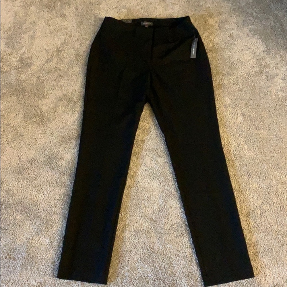 The limited size 6T Skinny Black Dress Pants